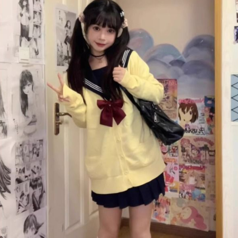 Yellow Winter Clothing - Cardigan Giallo Lavorato a Maglia per