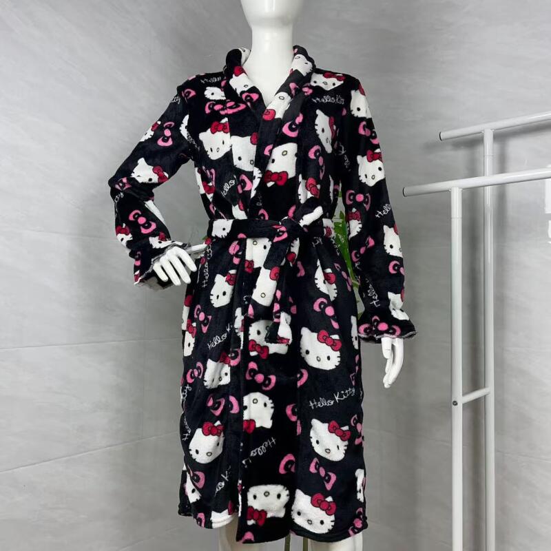 Winter Clothes - Camicia da Notte Hello Kitty Nuova