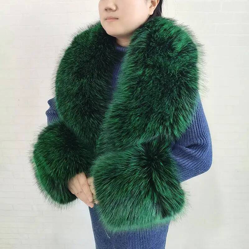 Sciarpa in pelliccia di volpe  - Winter Clothing Essentials recensione e prezzo