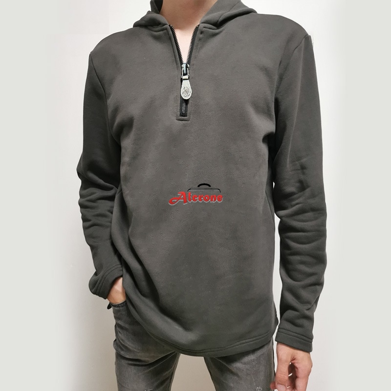 Ethan Winters Gioco Resident E - Winter Clothing Game recensione e prezzo